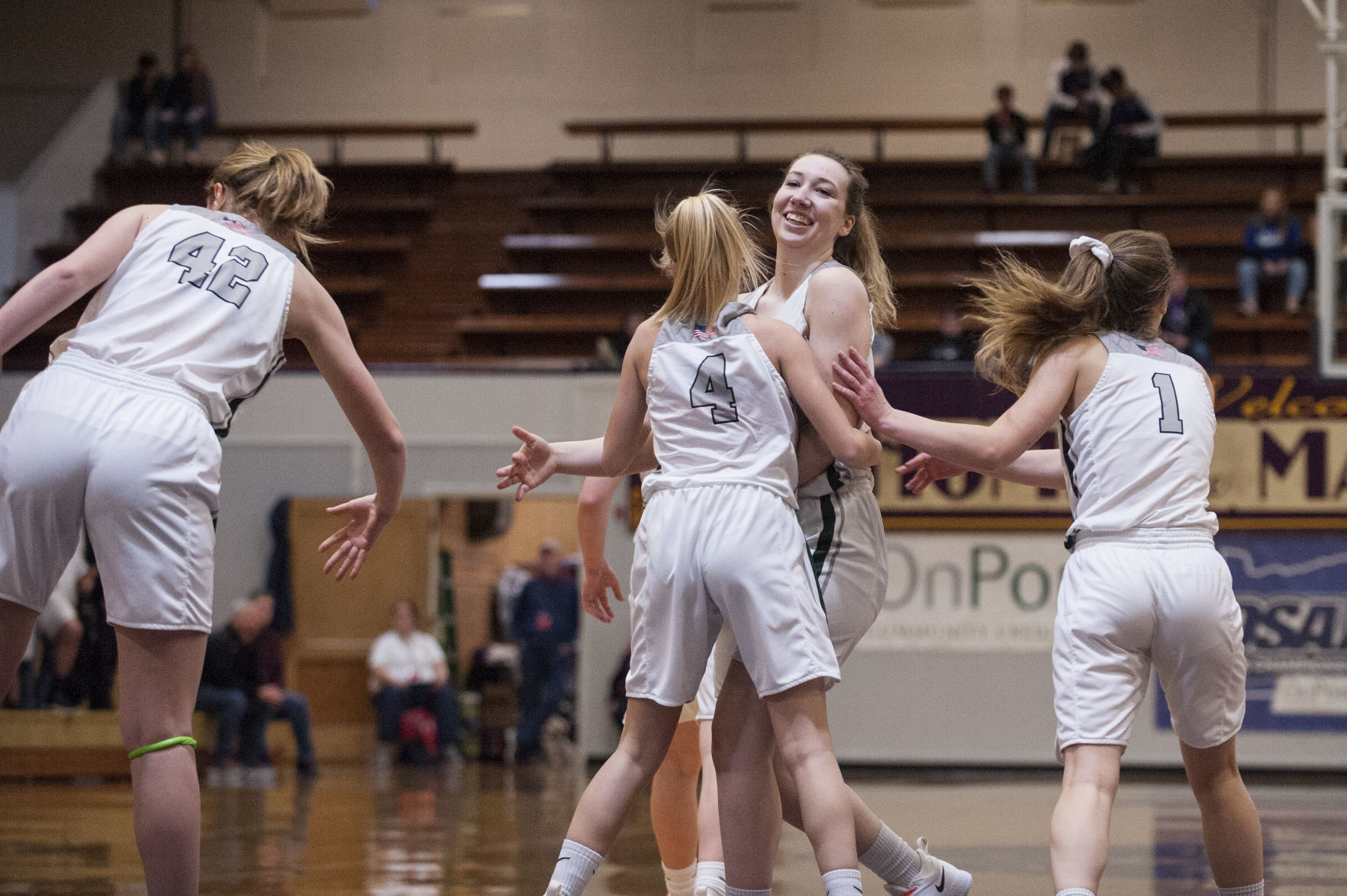 3A Girls Blanchet Catholic Vs. Salem Academy